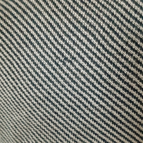 FOXCROFT Long Sleeve Top w/Buttons Down the Back Size Medium - Picture 10 of 11